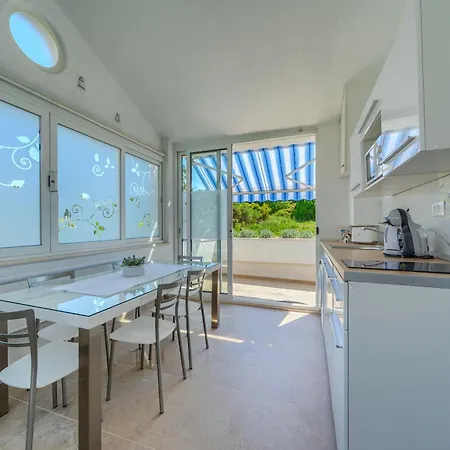 Eternity Apartment *