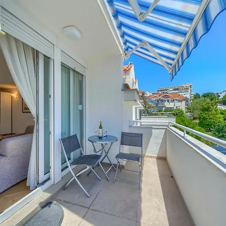 Apartment Eternity