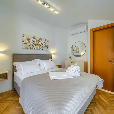 Eternity Apartment Split