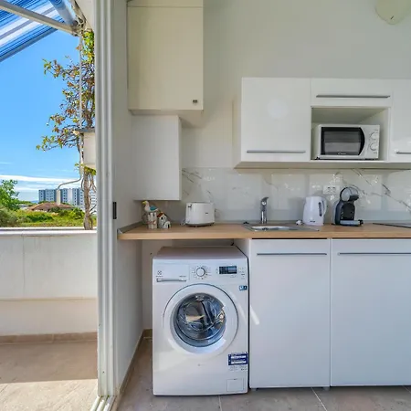 Eternity Daire Split