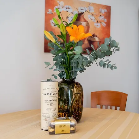 Eternity Daire Split